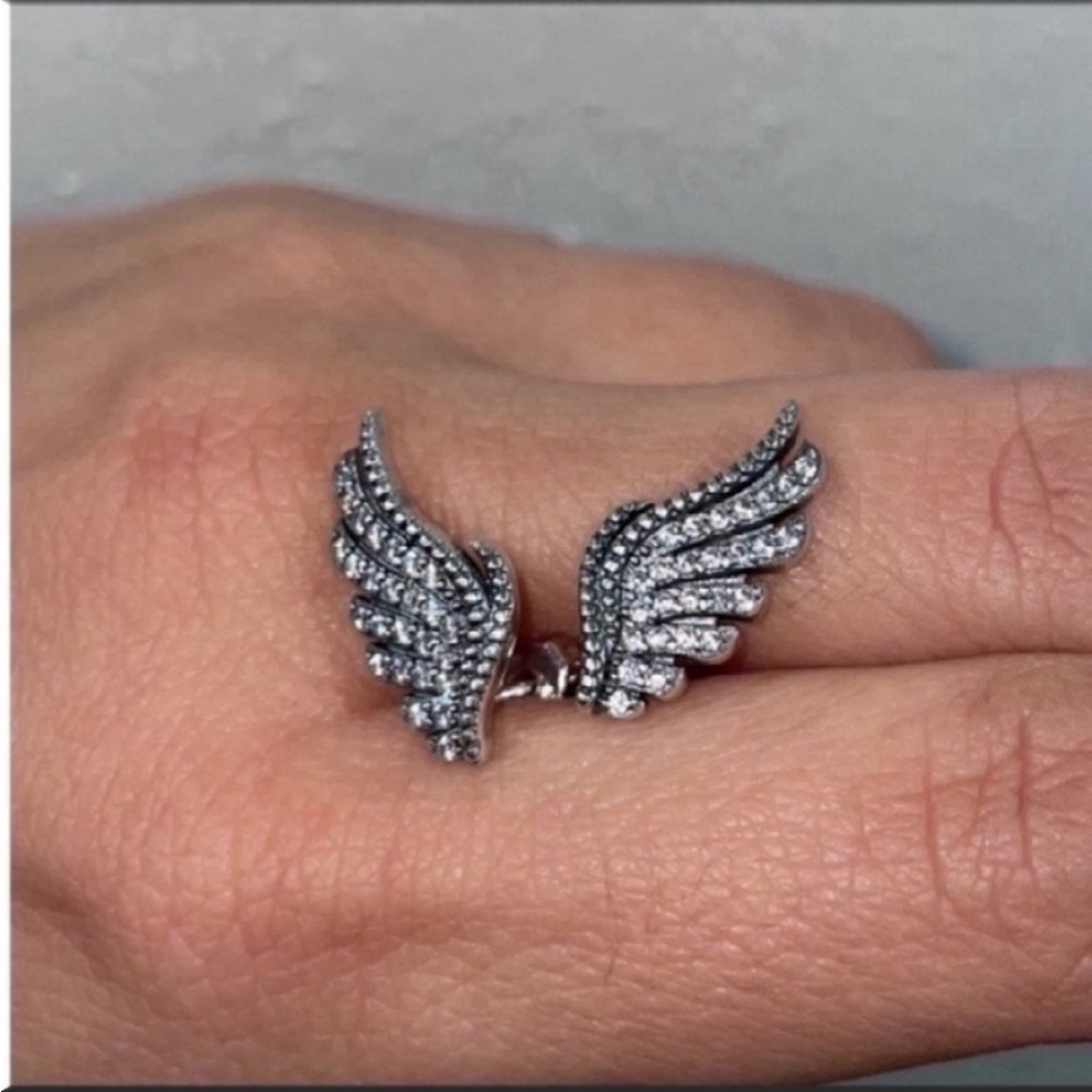 Pandora Majestic Feathers Stud CZ Earrings Angel Wing Sparkles Shine 925 New - Picture 7 of 12